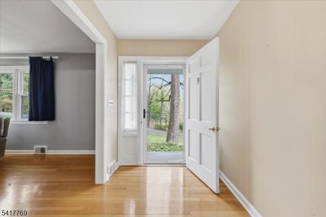 9 Henderson Hill Road Union NJ 08827