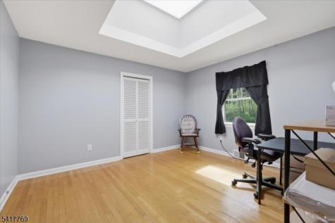 9 Henderson Hill Road Union NJ 08827