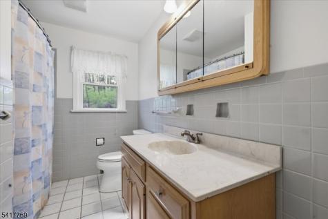 9 Henderson Hill Road Union NJ 08827