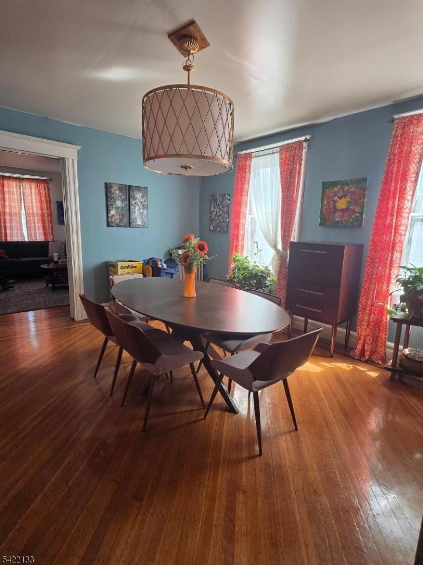 21 Glenwood Place East Orange NJ 07017