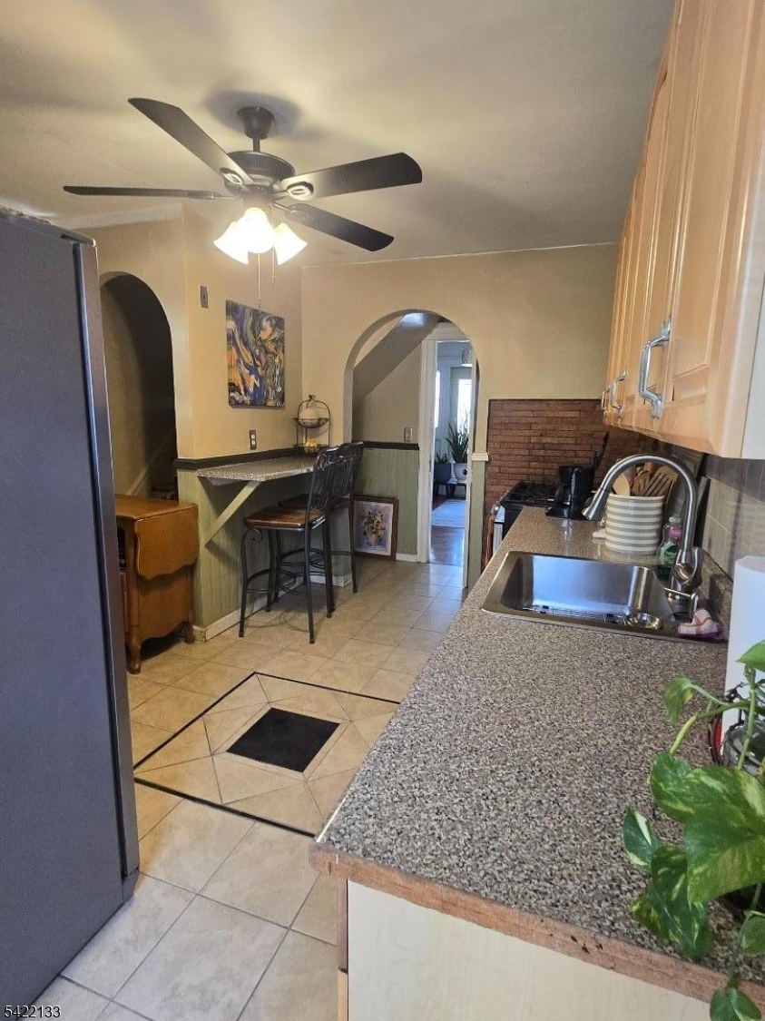 21 Glenwood Place East Orange NJ 07017