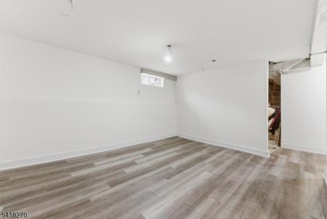 411 Hory Street Roselle NJ 07203