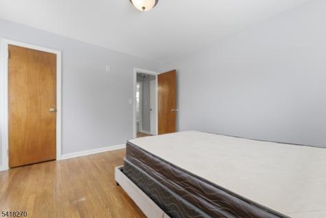 411 Hory Street Roselle NJ 07203