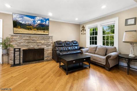 821 Wyoming Avenue Elizabeth NJ 07208