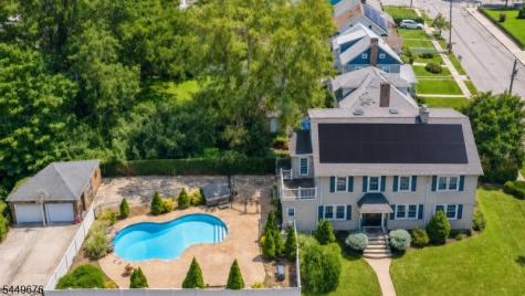 821 Wyoming Avenue Elizabeth NJ 07208