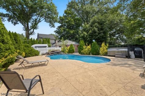 821 Wyoming Avenue Elizabeth NJ 07208
