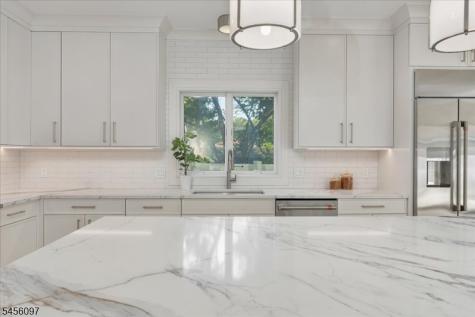 517 Lexington Avenue Cranford NJ 07016