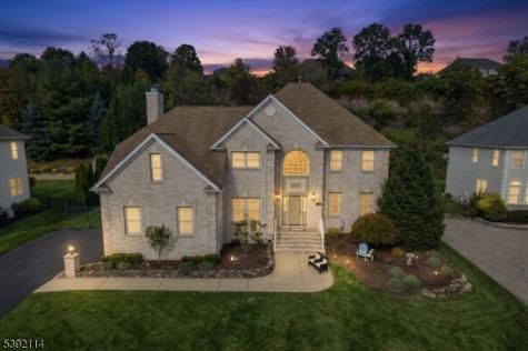 107 Hamilton Trail Totowa NJ 07512