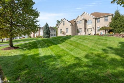 107 Hamilton Trail Totowa NJ 07512