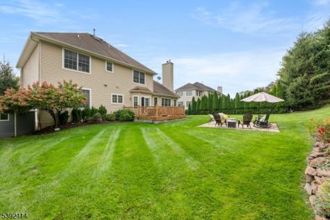 107 Hamilton Trail Totowa NJ 07512