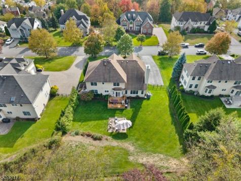 107 Hamilton Trail Totowa NJ 07512