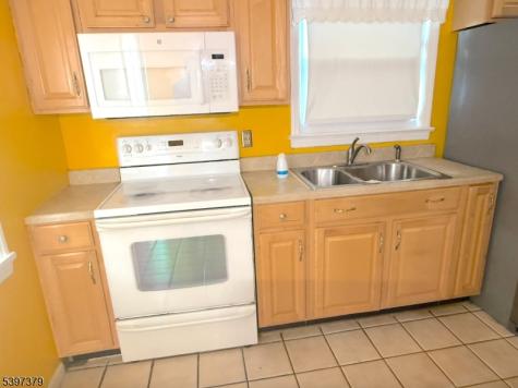56 Marvin Avenue Franklin NJ 08873