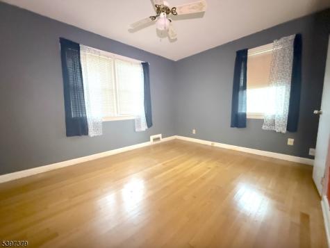 56 Marvin Avenue Franklin NJ 08873