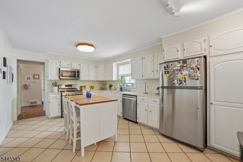 26 Tower Drive Springfield NJ 07081