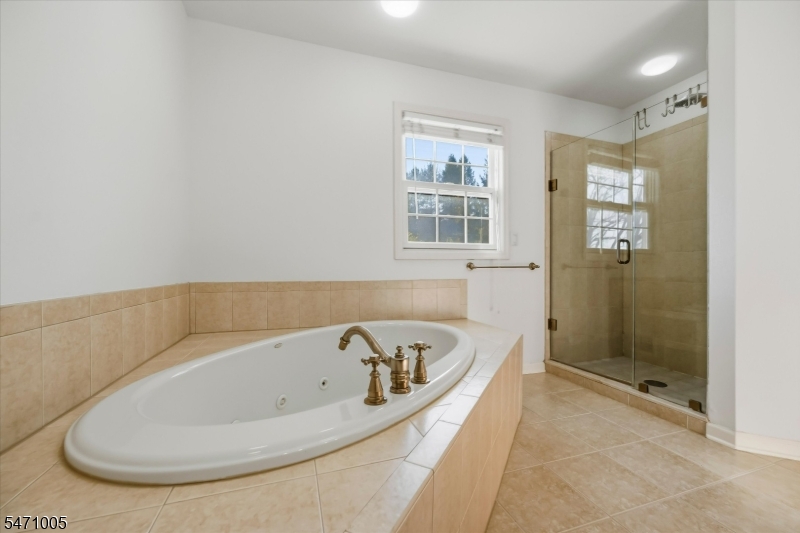 21 Wentworth Court Hardyston NJ 07419