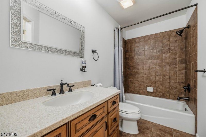 21 Wentworth Court Hardyston NJ 07419