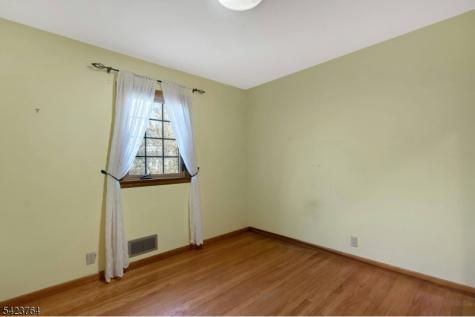 43 King George Road Warren NJ 07059