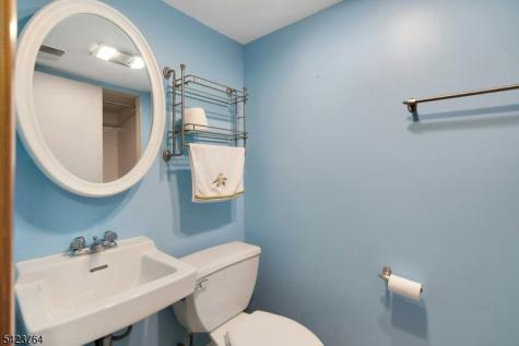 43 King George Road Warren NJ 07059
