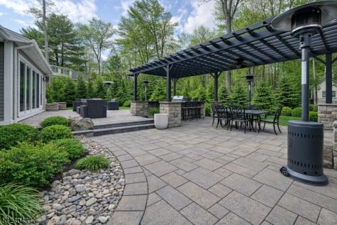 32 Virginia Road Montville NJ 07045