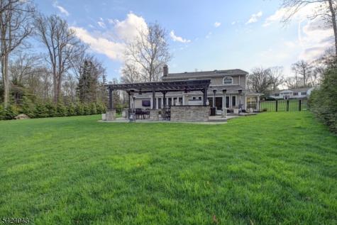 32 Virginia Road Montville NJ 07045