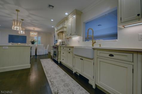 32 Virginia Road Montville NJ 07045