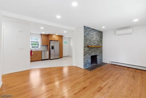 31 Lakeview Road Sparta NJ 07871