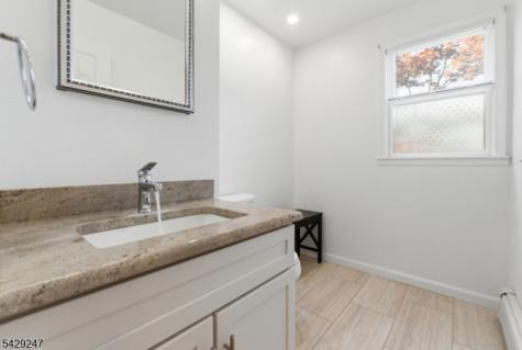 31 Lakeview Road Sparta NJ 07871