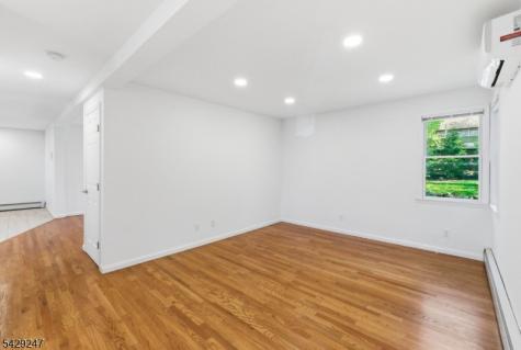 31 Lakeview Road Sparta NJ 07871