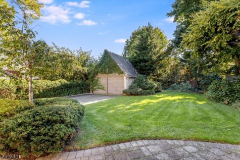 13 Ferncliff Terrace Glen Ridge Boro NJ 07028