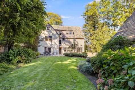 13 Ferncliff Terrace Glen Ridge Boro NJ 07028