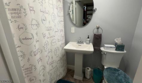 417 Mountain Road Readington NJ 08833