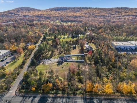 417 Mountain Road Readington NJ 08833