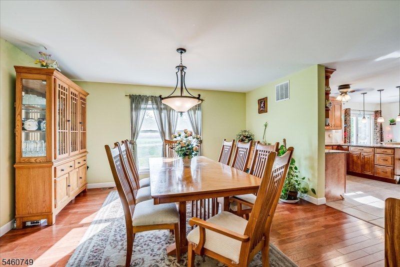 154 Dutton Street Franklin NJ 08873