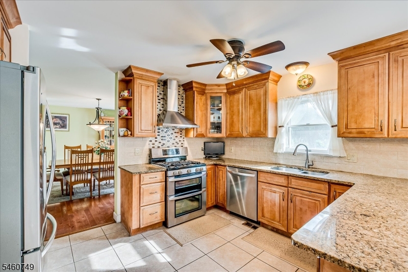 154 Dutton Street Franklin NJ 08873