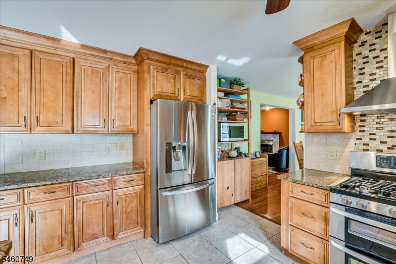 154 Dutton Street Franklin NJ 08873