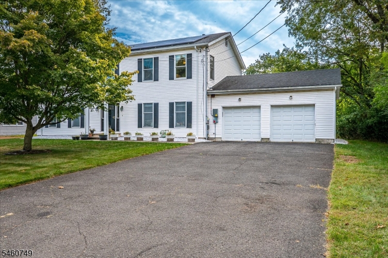 154 Dutton Street Franklin NJ 08873
