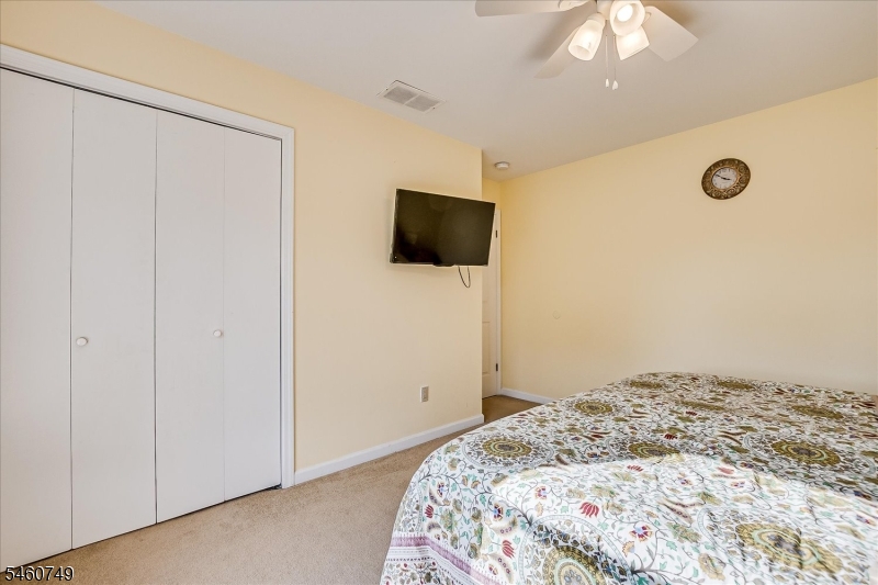 154 Dutton Street Franklin NJ 08873