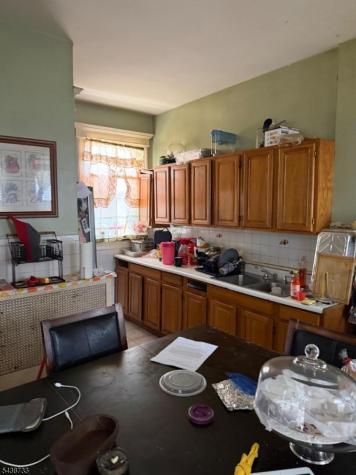 53 Chapman Place Irvington NJ 07111