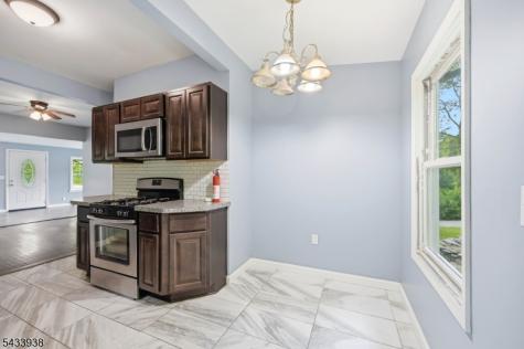 16 Morsemere Road West Milford NJ 07421