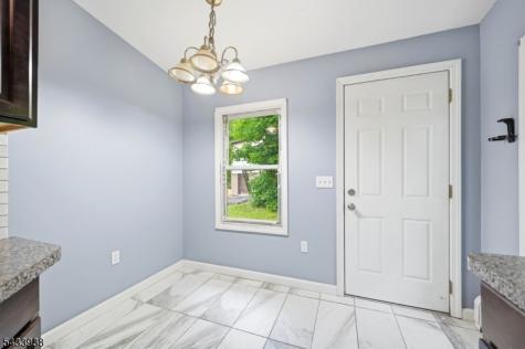 16 Morsemere Road West Milford NJ 07421