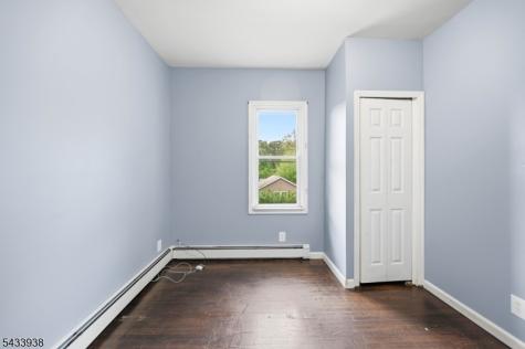 16 Morsemere Road West Milford NJ 07421