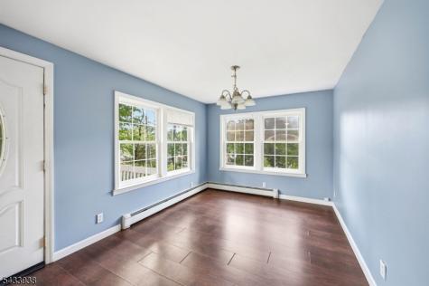 16 Morsemere Road West Milford NJ 07421