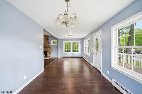 16 Morsemere Road West Milford NJ 07421