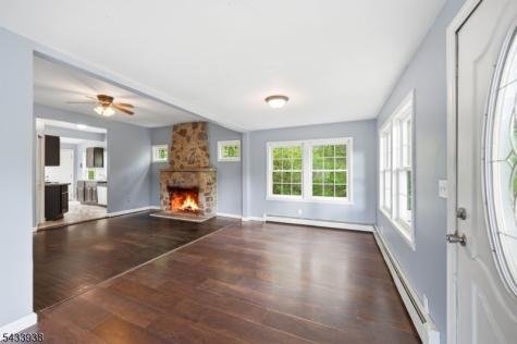 16 Morsemere Road West Milford NJ 07421