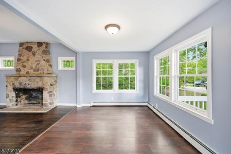 16 Morsemere Road West Milford NJ 07421