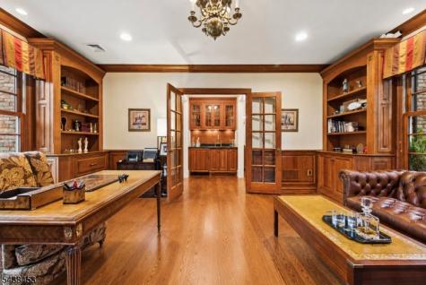 56 Will Lane Watchung NJ 07069