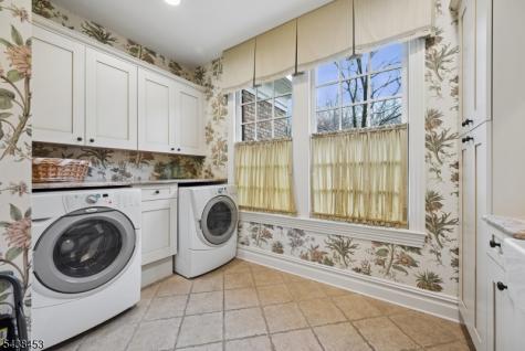 56 Will Lane Watchung NJ 07069
