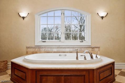 56 Will Lane Watchung NJ 07069
