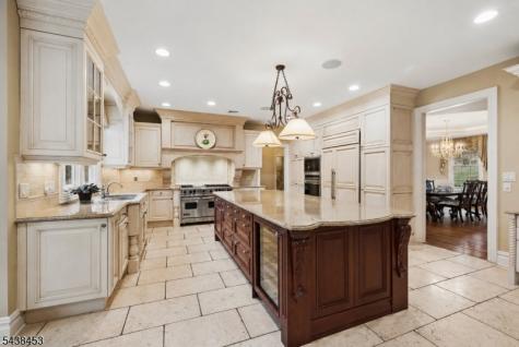 56 Will Lane Watchung NJ 07069
