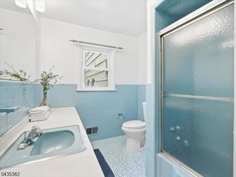 2 Linden Avenue West Orange NJ 07052